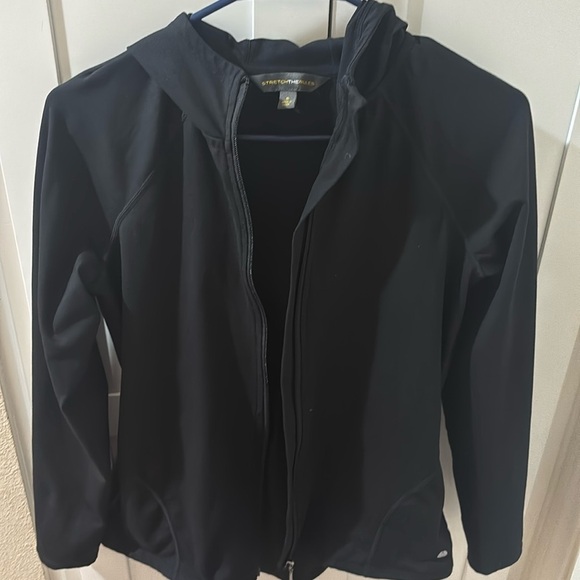 Active Jacket - Picture 1 of 4